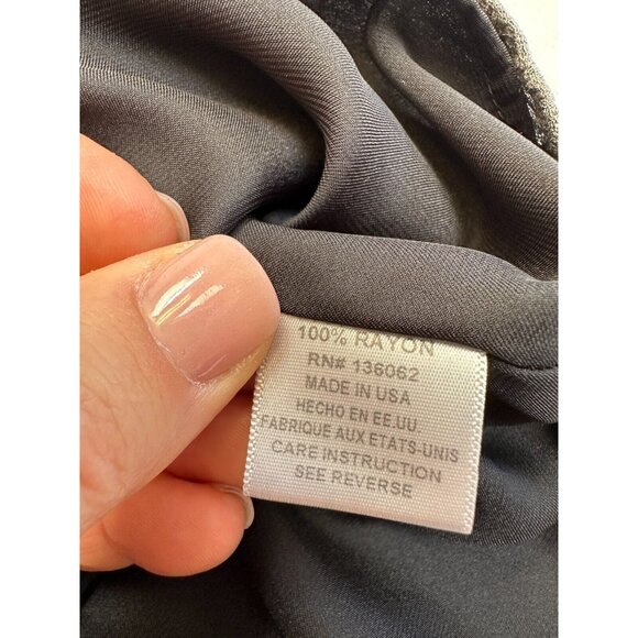 LAVENDER BROWN Gray Shorts Romper, Women's Size M - Picture 7 of 11